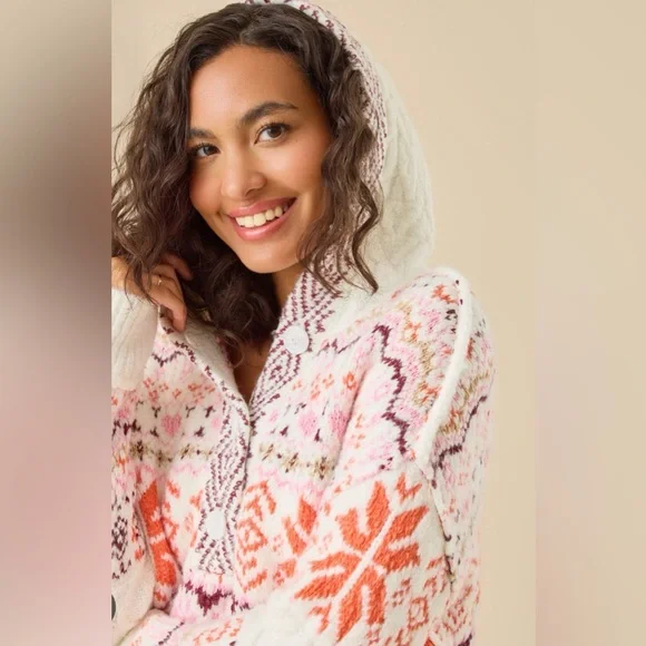 Altar'd State Pink and Orange V-Neck Sweater - Picture 2 of 8